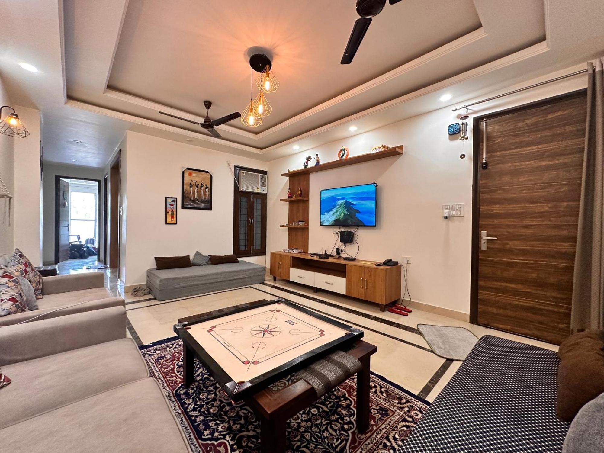 Yoga Retreat At The Ganges In Rishikesh