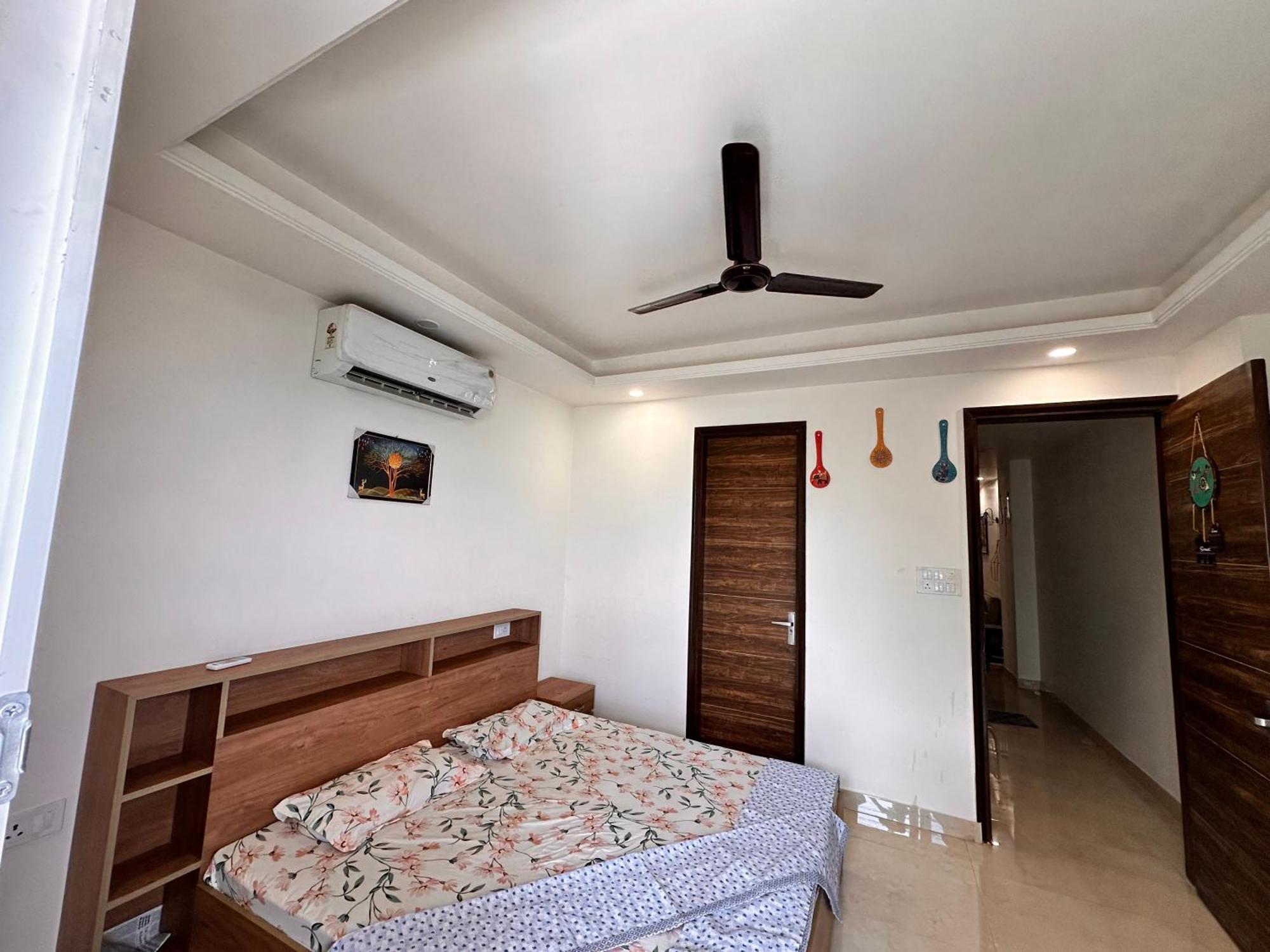 Yoga Retreat At The Ganges In Holiday home